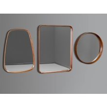 Ovális tükör fa kerettel