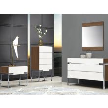 Minimalista tükör facsíkokkal