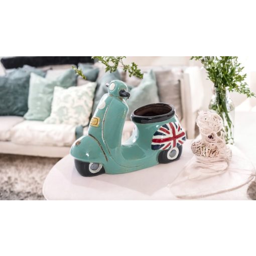 vespa, virágcserép, dekoráció
