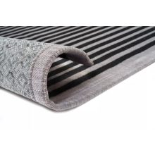 Szürke, mintás szőnyeg