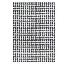 Fekete fehér mintás szőnyeg