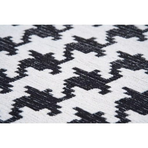 Fekete fehér mintás szőnyeg