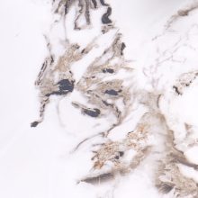 Fekete márvány bővíthető asztal