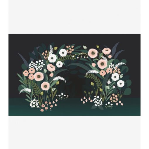 Wonderland - Panoramic arch of flowers