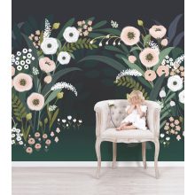 Wonderland - Panoramic arch of flowers