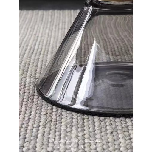 Üveg talpú kisasztal , lerakó asztal,  dohányzó asztal, gödöllő bútor, luxus asztal