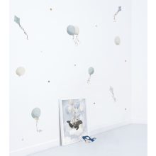 Selene - balloons and kites