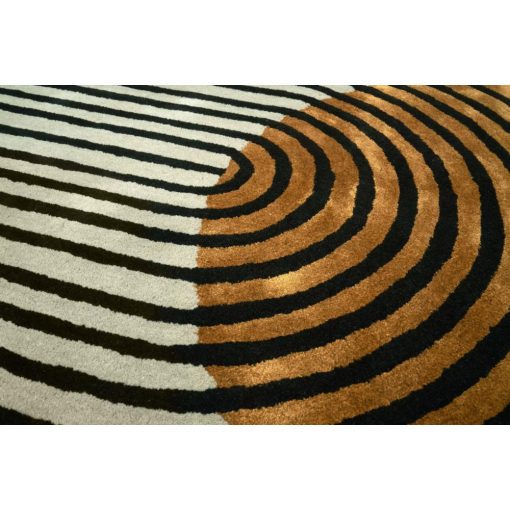 Kézzel szőtt mintás szőnyeg